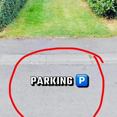 Les Églantines * Bomal